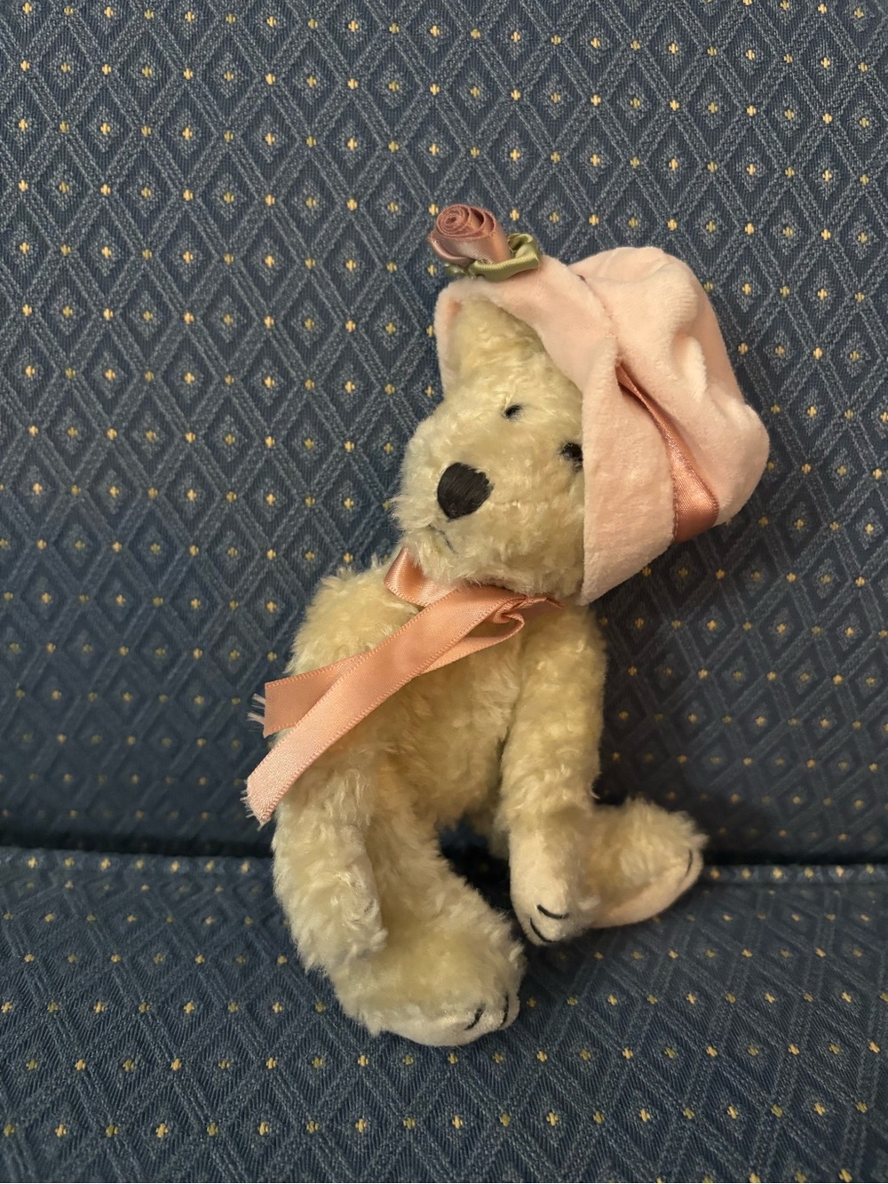 Vintage Boyds Bears Alouetta de Grizetta Jointed Bear Pink Hat